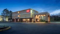 Red Roof Inn & Suites Biloxi - Ocean Springs Hoteles en Latimer