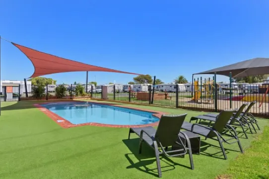 Discovery Parks - Adelaide Beachfront