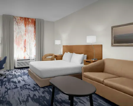 แฟร์ฟิลด์ อินน์แอนด์สวีทส์ บายแมริออท ฟาแยตวิลล์นอร์ท โรงแรมในเฟย์เอตต์วิลล์