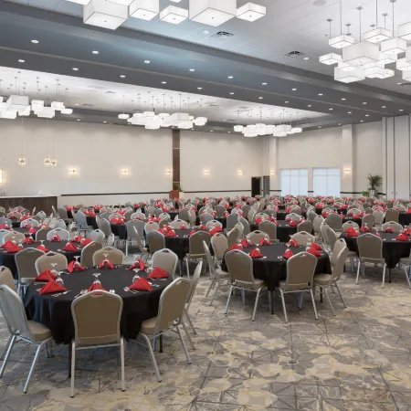 Holiday Inn Express & Suites SIOUX CITY NORTH-EVENT CENTER by IHG