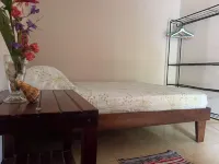 The Cafecito Surf School & Guesthouse Hotels in Carmen