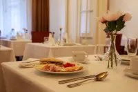 卡羅維發利波西米亞飯店 - 早餐