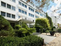 Hotel du Nord Alster - Auf der Uhlenhorst - Self Check-IN Hotels near Rondeel