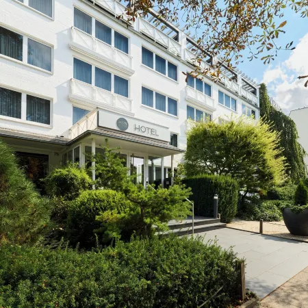 Hotel du Nord Alster - Auf der Uhlenhorst - Self Check-IN Отели рядом с достопримечательностью «Театр Кампнагель»