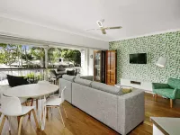 Mantra on the Inlet Port Douglas Hotels in Port Douglas