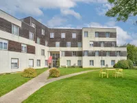 Residhome aparthotel Paris Saclay - Bures sur Yvette Hotels in Les Ulis