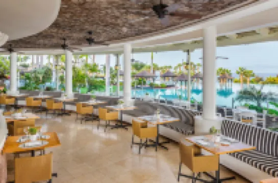 Red Level at Gran Melia Palacio de Isora