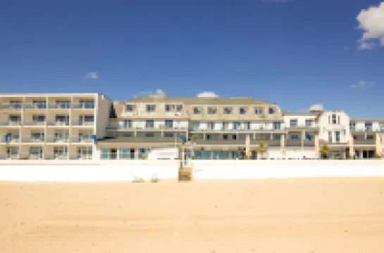 Sandbanks Hotel