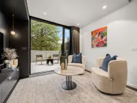 Stylish Studio in Braddon with Communal Area