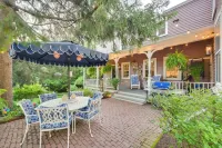 < 1 Mi to Dtwn Salem: Apt w/ Shared Patio & Yard! - Condos