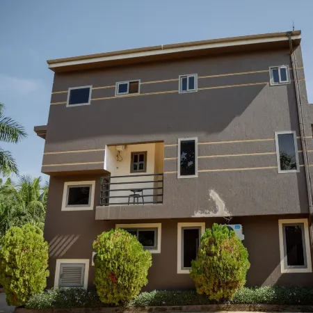 Momo's Guest House