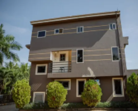 Momo's Guest House Hotel a 