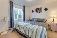 Comfort & Convenience! Apt in Central Soldotna - Homestays