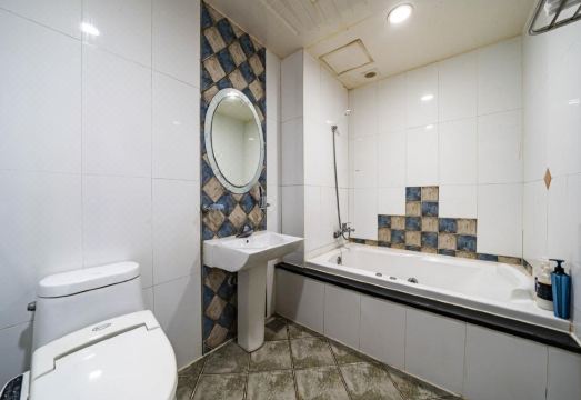 예산 아이호텔 전경