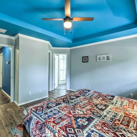 Charming Home < 10 Mi to Sequoia Nat'l Park!