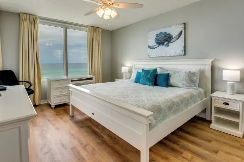 Fort Walton Beach Rental w/ Pool & Hot Tub Access - Condos