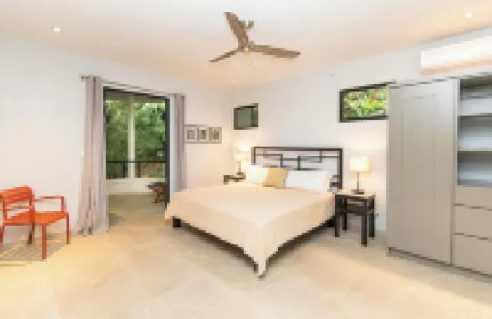 Luxury 6 Br Ocean View Villa w/Pool/Hot Tub/Game Room/Concierge & A/C Throughout