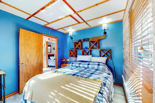 Relax at 'the Cove' Waterfront Getaway - 2 stjerner