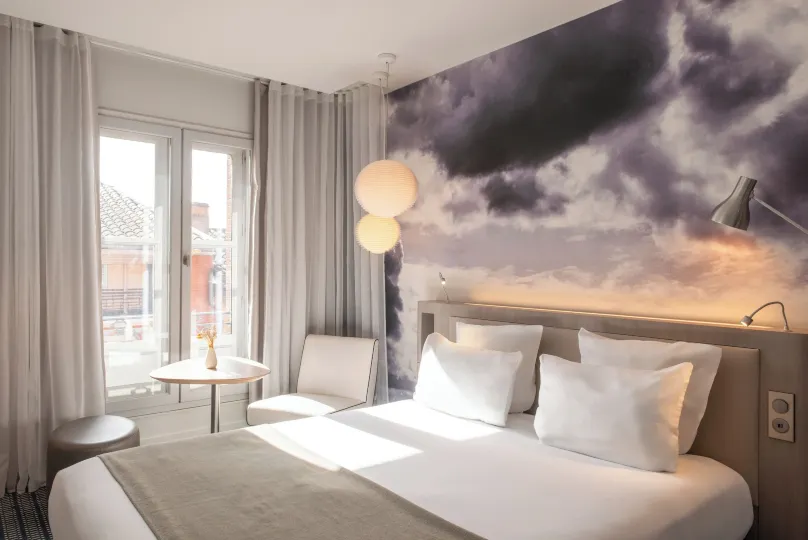 Le Grand Balcon Hotel