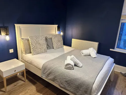 Bright Open-plan Apartment in Welling, South East London Hotels in Sidcup