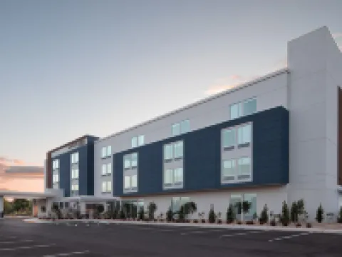 โรงแรม Springhill Suites โดย Marriott ที่ Roanoke North โรงแรมในโรอาโนค