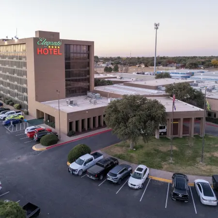 Mcm Elegante Hotel