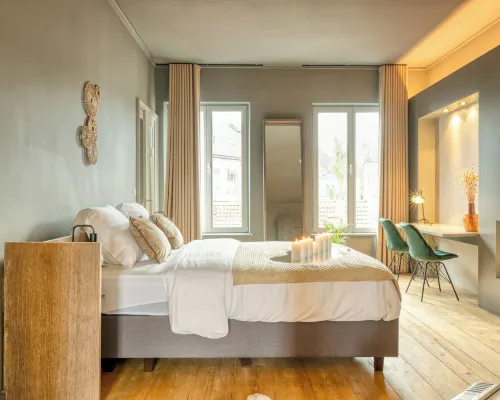 ROMY Ghent - Brabantdam Hotels near St. Peter's Square