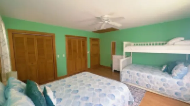 Guest House In Edgartown