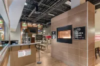 Clarion Hotel & Suites - breakfast
