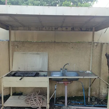 Transient House and Van for Rent