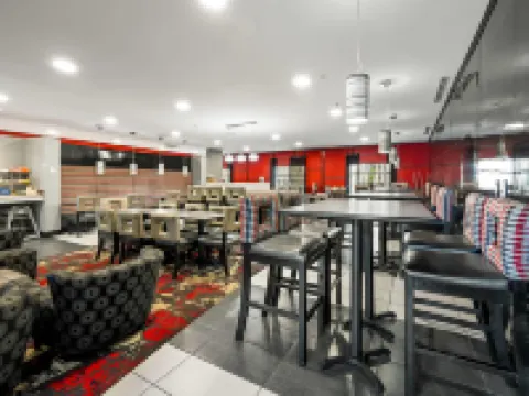 Comfort Suites Williamsburg Historic Area Hotels in Williamsburg