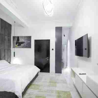 Abujaluxeliving Shortlets Rooms
