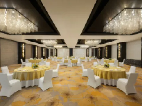 比拉斯布爾萬怡酒店 比拉斯普酒店