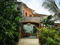 Ladera Resort Hotels in Malgretoute