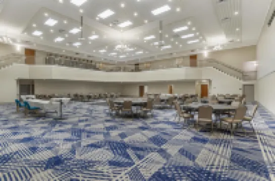 เบสท์เวสเทิร์นพลัส โรสซิตี้ คอนเฟอเรนซ์เซ็นเตอร์ อินน์ โรงแรมในโธมัสวิลล์