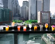 The Envoy Hotel, Autograph Collection - bar