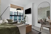 Heart of Wynwood - Rooftop Pool -Balcony - Condos