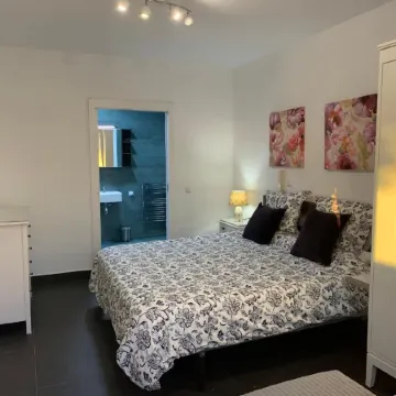 Charming Beachfront Bungalow in Torrox Costa - Perfect Family Retreat