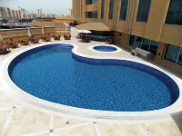 Millennium Hotel & Convention Centre Kuwait - Pools
