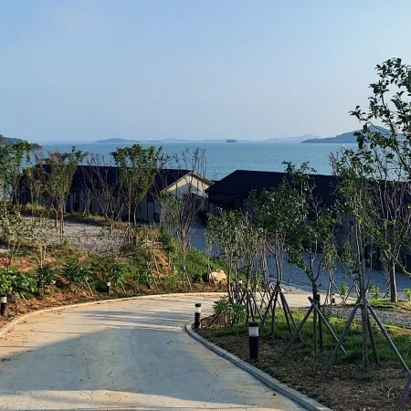 Muan Paradise Pension Hotels in Muan