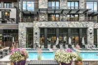 Limelight Hotel Ketchum - Swimmingpools
