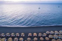 Kamari Beach Hotel - Bãi biển