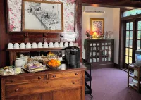 McCleary Hotel - servizio colazione