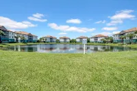 Vibrant 2Br2BA w King Bed Pool, Gym #11 - Homestays
