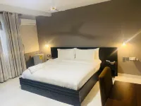 SNL Mountain View Hotel - 2-Star