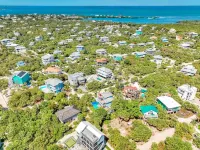 4 King Suites - Private Pool + Spa - 2 Carts - Easy Island Escape
