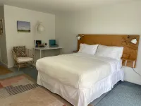 Lincolnville Motel - balcón