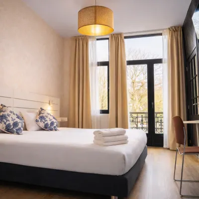 Hotel le Centenaire Brussels Expo Hotele w pobliżu Atomium
