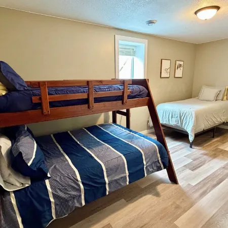 Driftwood Lodge on Little Pine