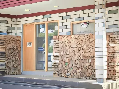 Haku Hostel Hotel di 